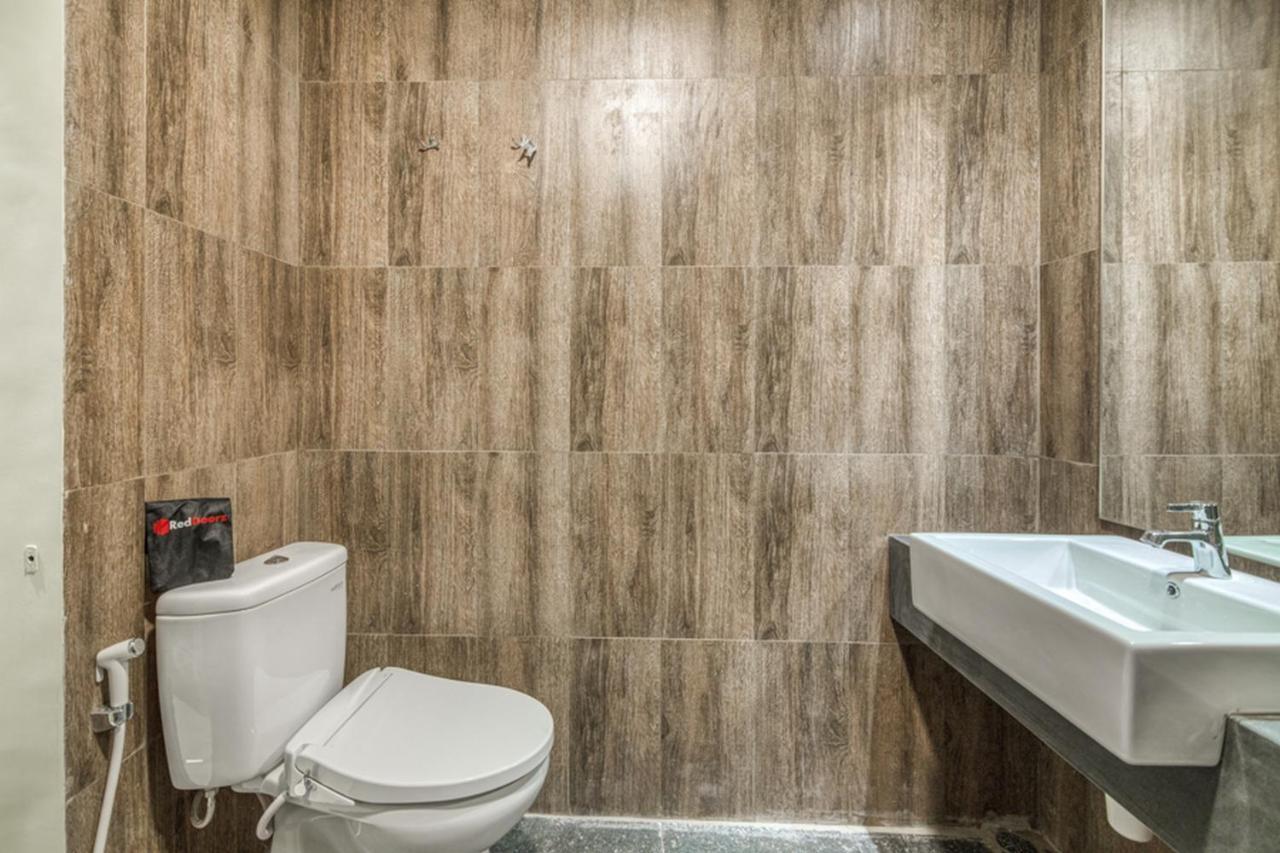 Reddoorz Plus Near Akademi Kepolisian Semarang 3 Zewnętrze zdjęcie