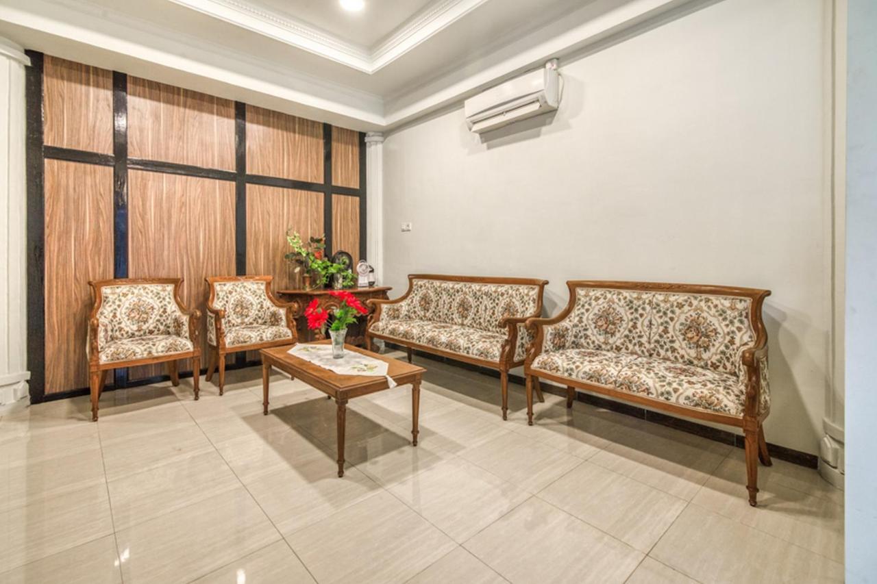 Reddoorz Plus Near Akademi Kepolisian Semarang 3 Zewnętrze zdjęcie